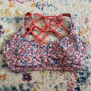 Lululemon Floral Prism Petal Multi Free To Be Wild Strappy Sports Bra Size: 8
